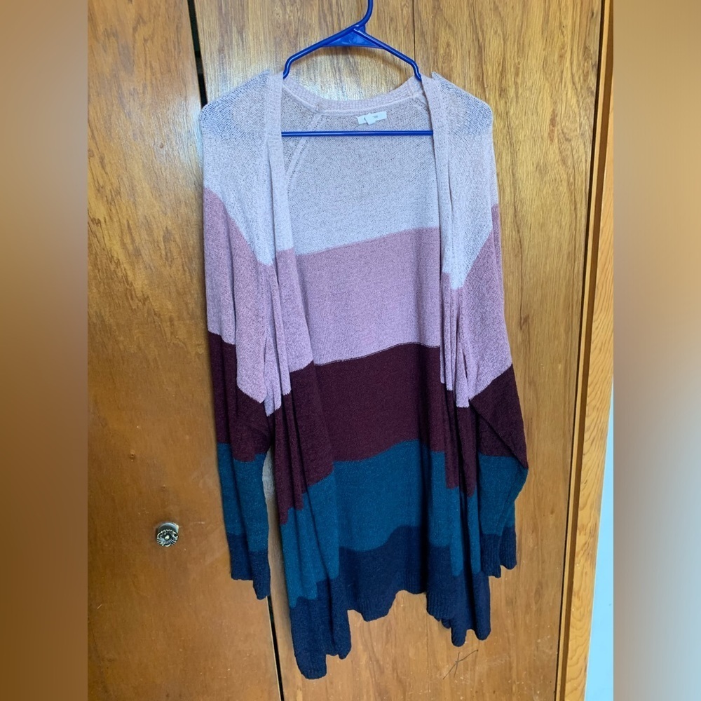 Maurices plus size 3 women’s long sleeve cardigan blue purple color blocks